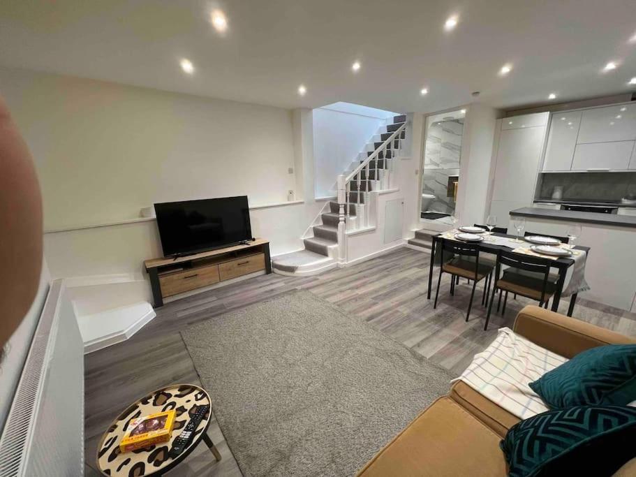 Stunning 3Br Maisonette In Brixton London Kültér fotó